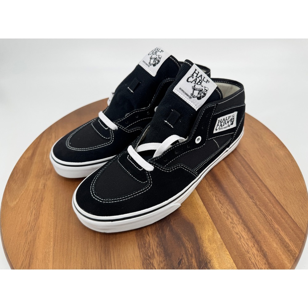Vans Half Cab Sneakers Mens 9.5 Black White Suede Mid Top Skate Shoes 507452